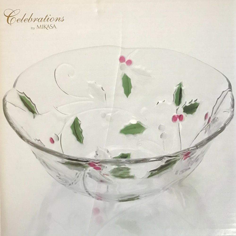 Mikasa Merry Holly glass bowl 11” diameter